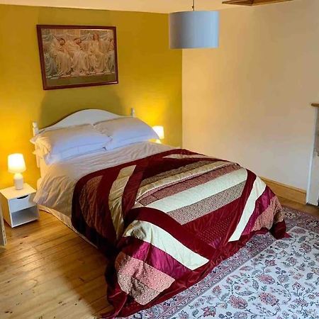 Taddington Millstone Cottage - Cosy Peak District Cottage المظهر الخارجي الصورة